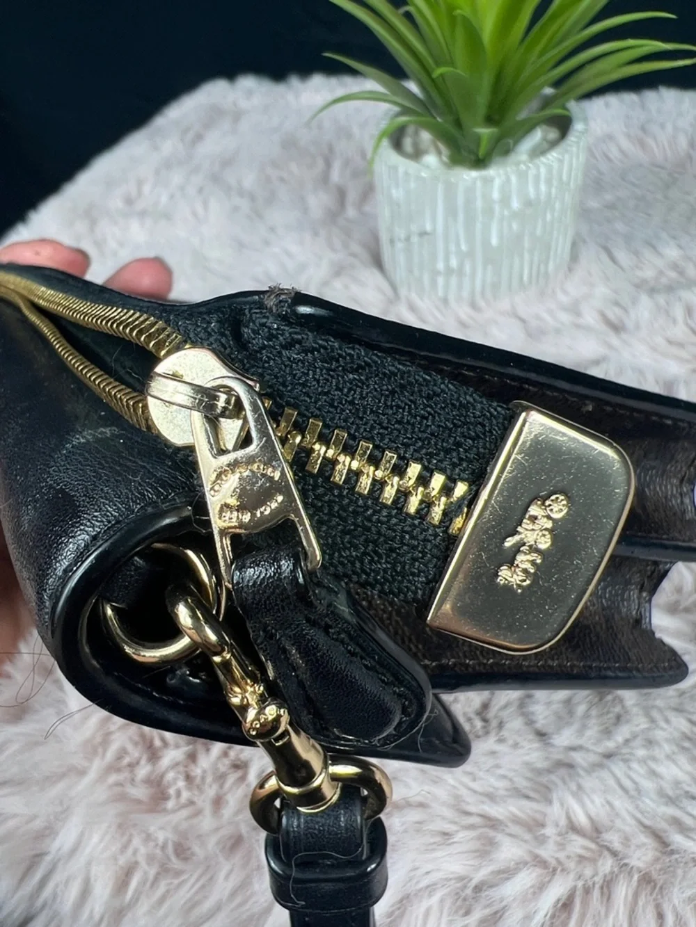 Coach Signature Foldover Wristlet Wallet Clutch Brown Black F78229 - EUC - Picture 8 of 11